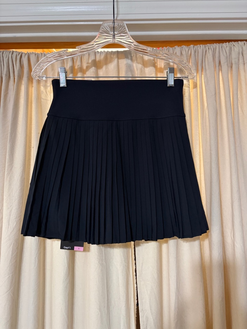 Gap Pleated Skort
